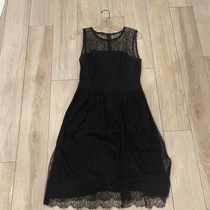 Elegant Black St John’s lace party dress size 6